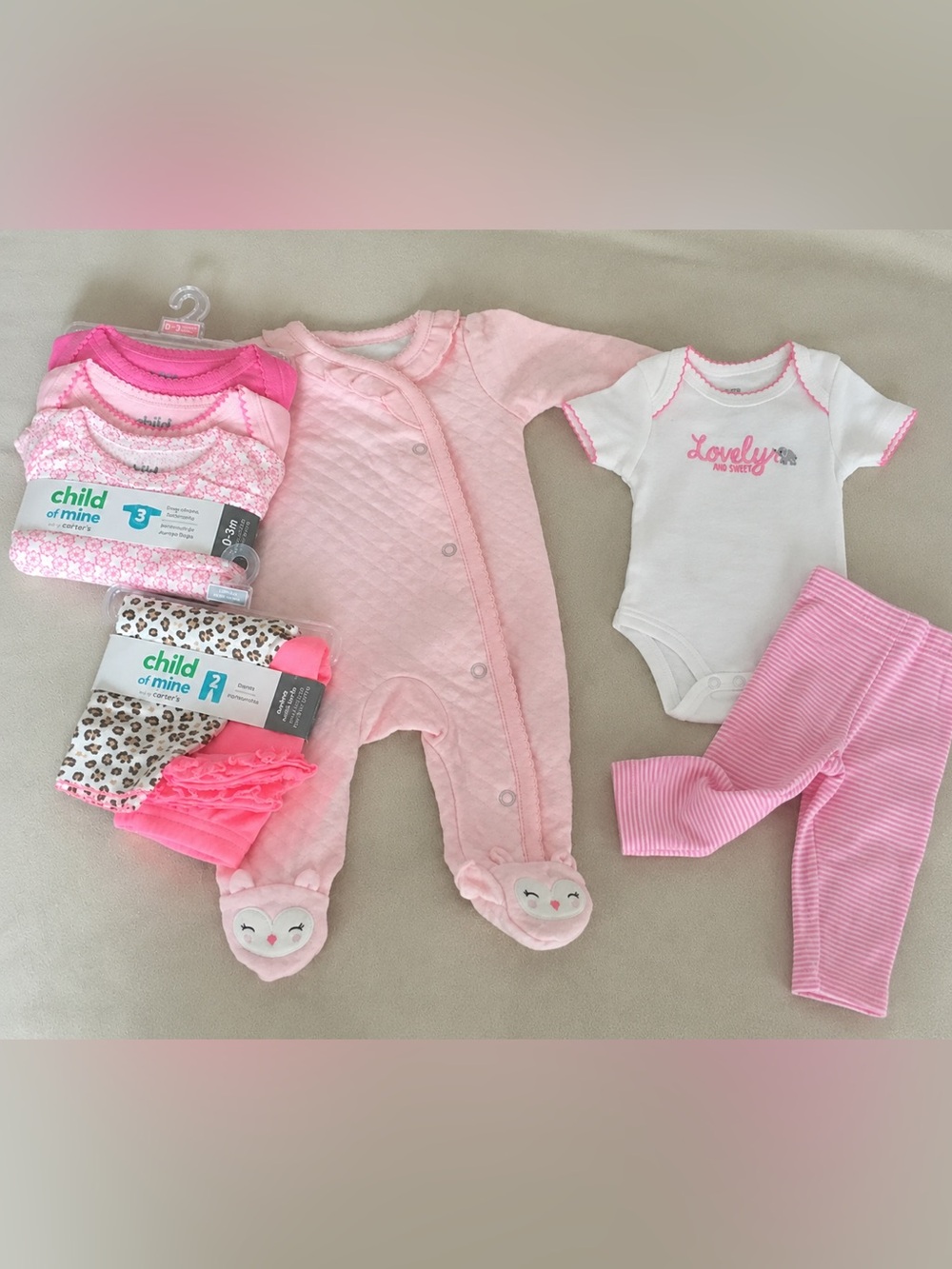Bundle newborn and 0-3 baby girl 👶 sets